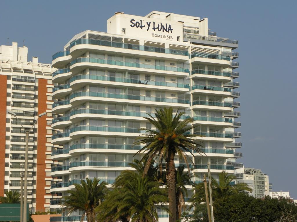 Sol Y Luna Home & Spa 埃斯特角城 外观 照片
